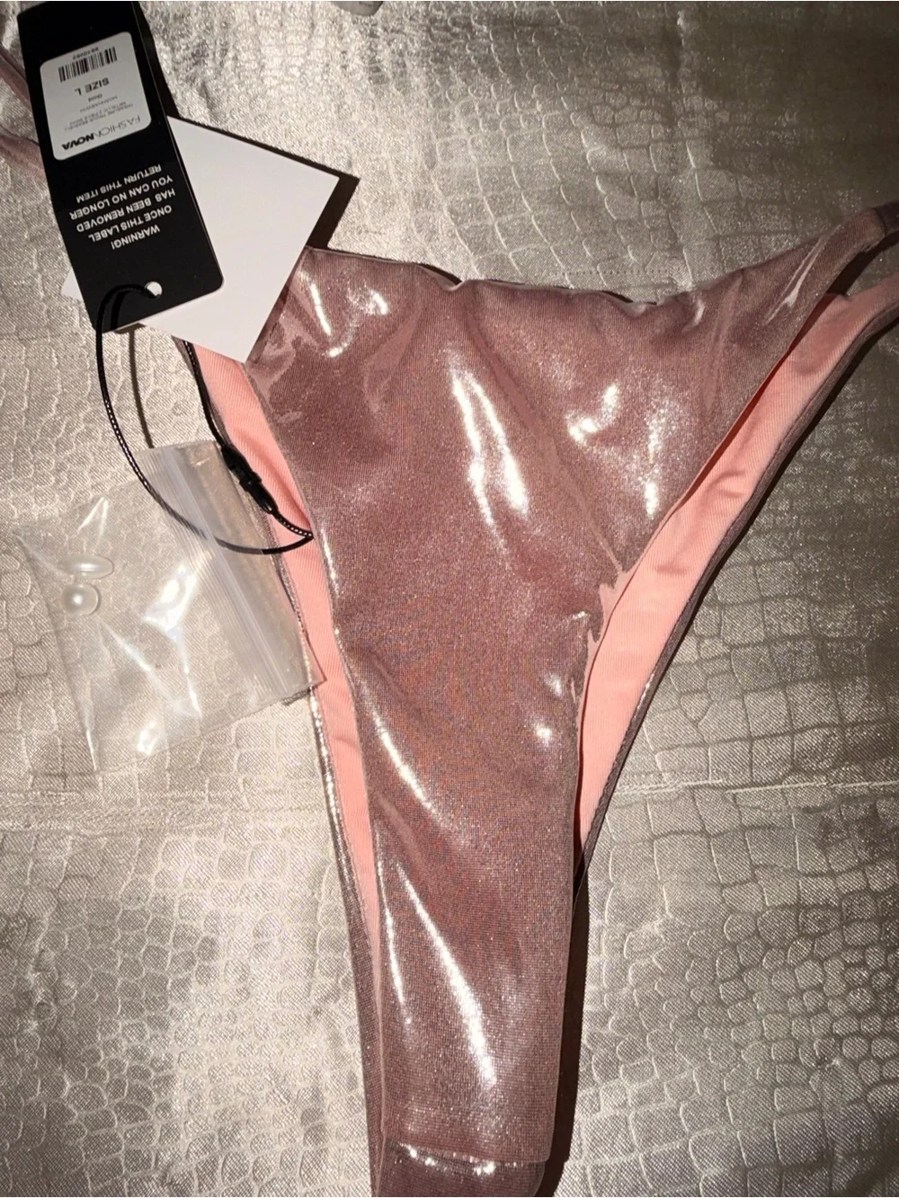 Fashion Nova Pink Shell Bikini Set - Picture 6 of 7